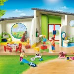 playmobil kindergarten