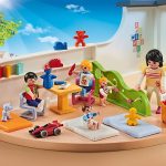 playmobil kindergarten